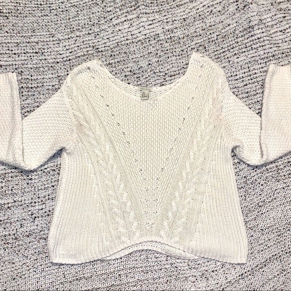 Forever 21 Knit Flowy White Sweater